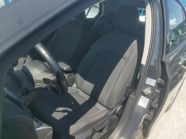 Volkswagen Golf 2.0 TDI DSG SCR Style - tua a partire da 163,00 /mese - Foto 5