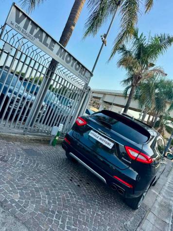 Maserati Levante 3.0 Diesel 275 CV AWD - Foto 9
