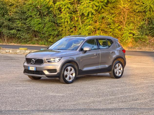 Volvo XC40 D3 Geartronic R-design CV-150 E6 Automatica NEO 2020 - Foto 3