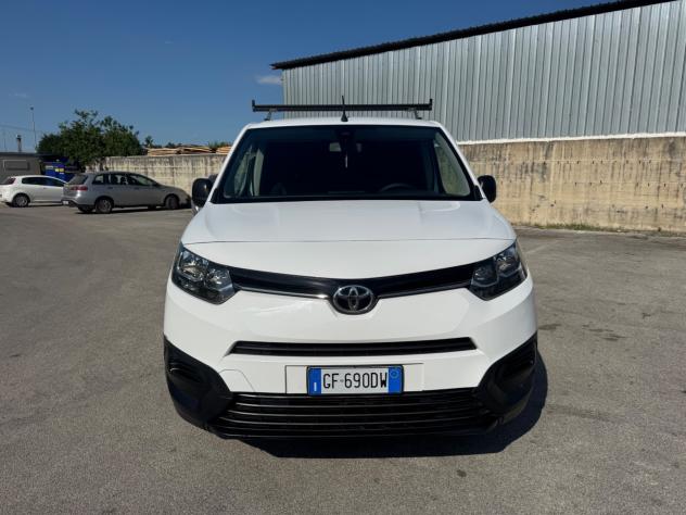 Toyota Proace City 1.5D 100 CV Active - Foto 4