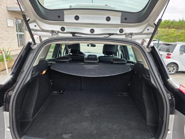 Renault Clio Sporter dCi 8V 90 CV edc Intens - Foto 9