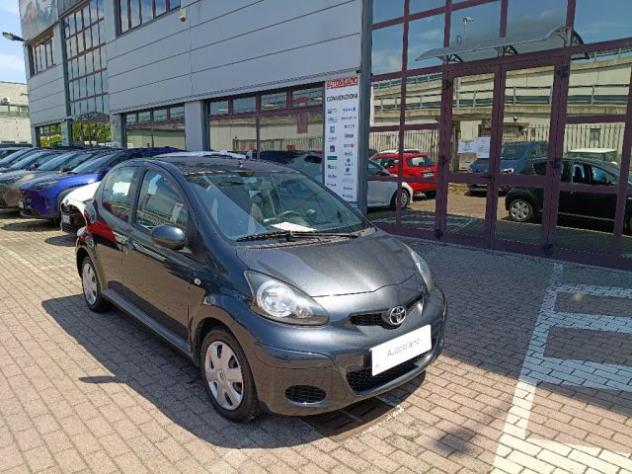TOYOTA Aygo 1.0 12V VVT-i 5 porte Now Connect rif. 23932010 - Foto 3
