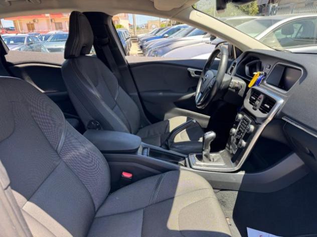 VOLVO V40 Cross Country D2 Style Plus rif. 23990112 - Foto 9