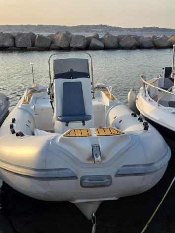 Vendo Gommone Mirò Yacht Bat19 - Foto 4