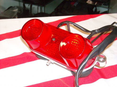 Fanale posteriore Honda NSR 125 Raiden - Foto 2