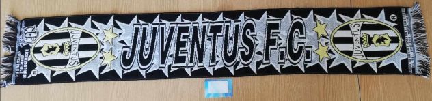 Sciarpa Juventus,ne ho molte altre italiane e straniere - Annunci
