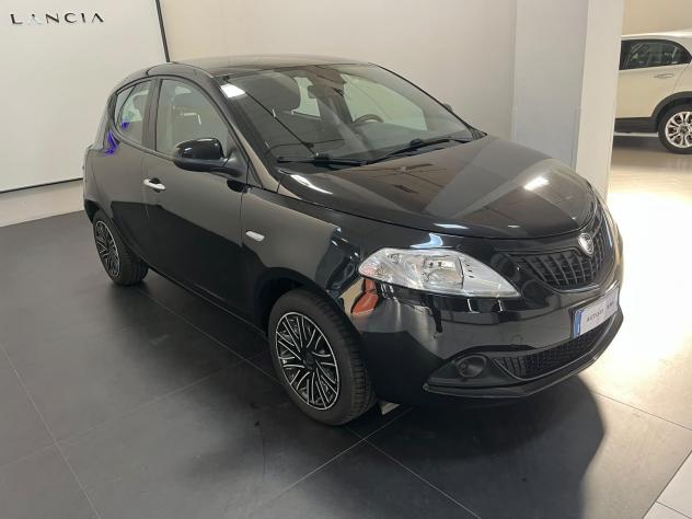 Lancia Ypsilon Ypsilon 1.0 hybrid Silver Plus 70cv - Foto 3