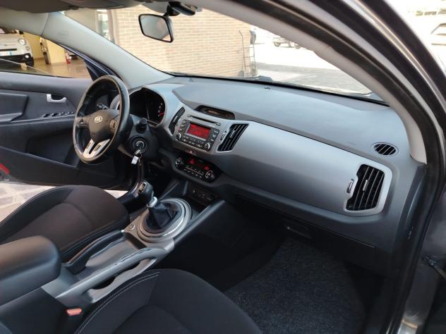 Kia Sportage 1.6 ECO GPL+ 2WD Cool - Foto 8