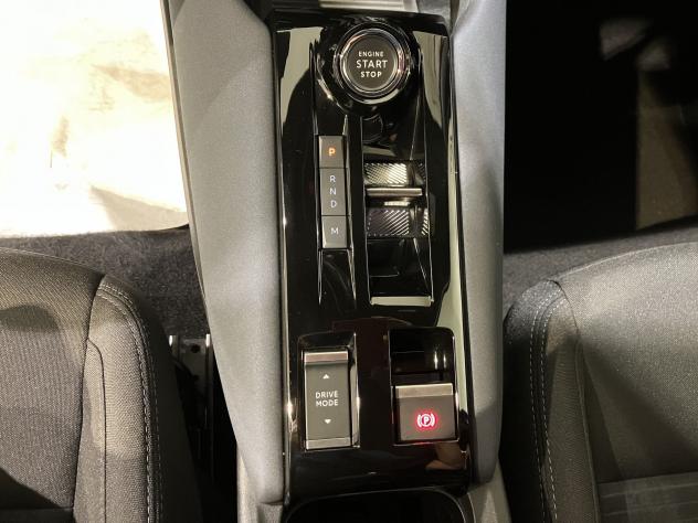 Alfa Romeo Junior Ibrida 1.2 145CV Hybrid eDCT6 ibrida - Foto 10