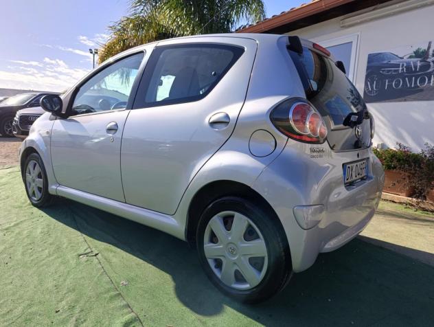 Toyota Aygo 1.0 12V VVT-i 5 porte 2009 - NEOPATENTATI - Foto 5