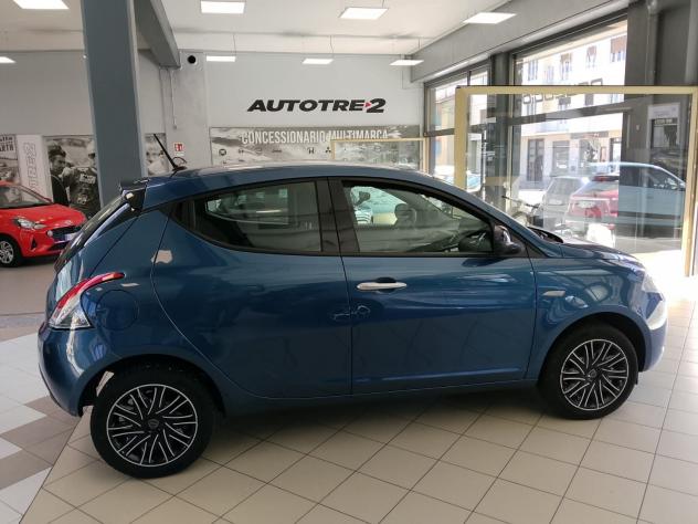 Lancia Ypsilon Ypsilon 1.0 firefly hybrid Gold s&s 70cv UNICOPROPRIETARIO COME NUOVA!! - Foto 6