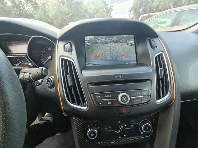 Ford Focus 1.5 TDCi 120cv S&S ST Line - Foto 10
