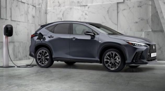 LEXUS NX 450h Plug-in 4WD Luxury rif. 23255872 - Foto 4
