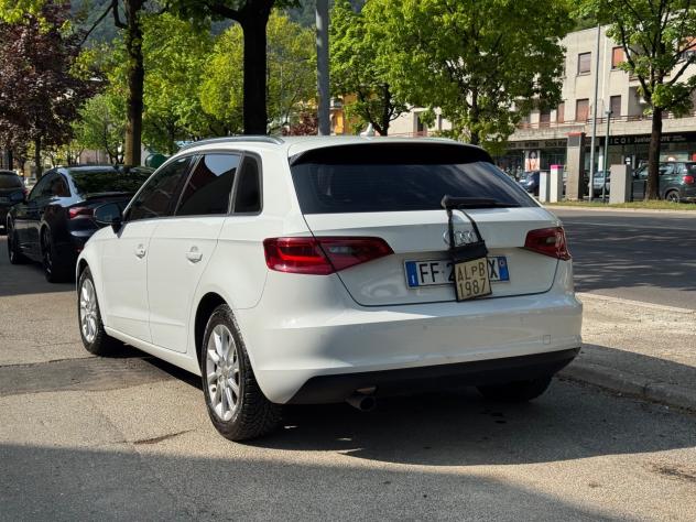 Audi A3 SPB 1.6 TDI Sport - SENSORI PER IL PARCHEGGIO - VETRI OSCURATI - Foto 5