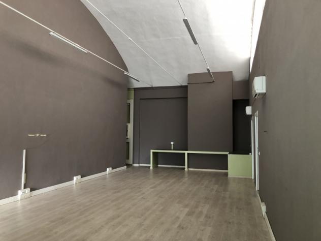 100 MQ. USO ESPOSIZIONE, SHOW ROOM, UFFICI, RAPPRESENTANZA... - Foto 3