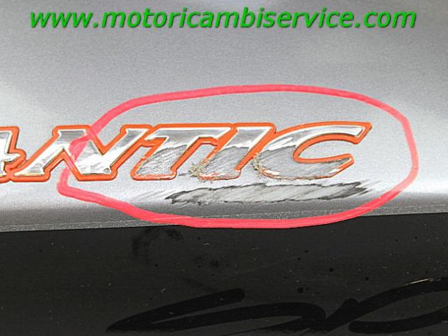 CARENA POSTERIORE DESTRA APRILIA ATLANTIC 300 67701400XH2 RIGHT REAR FAIRING STRISCIATA - Foto 2