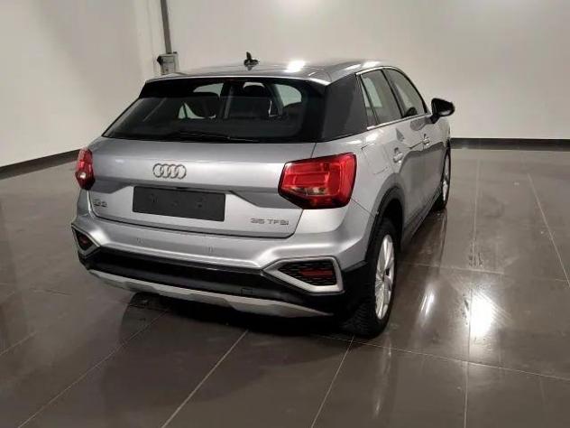 AUDI - Q2 - 35 TFSI S tronic Business Advanced - Foto 4