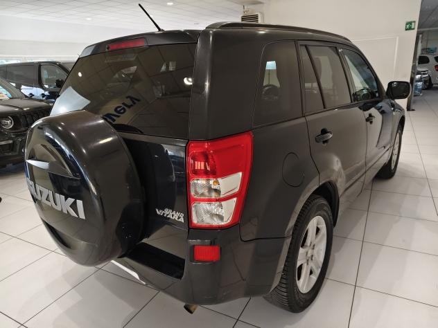 Suzuki Grand Vitara Grand Vitara 5 porte 1.9 ddis*4x4 con RIDOTTE*DIESEL* - Foto 3