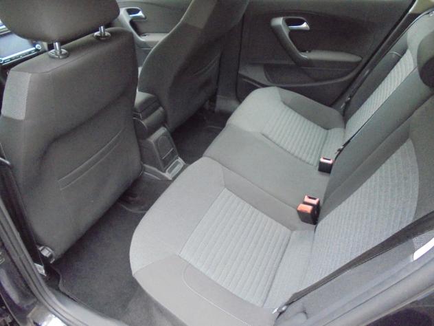 VOLKSWAGEN POLO 1.2 70CV COMFORTLINE 5P UNIPROPRIETARIO - Foto 10