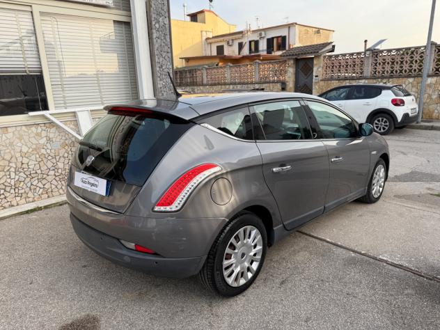 Lancia Delta 1.6 MJT DPF Argento - Foto 7