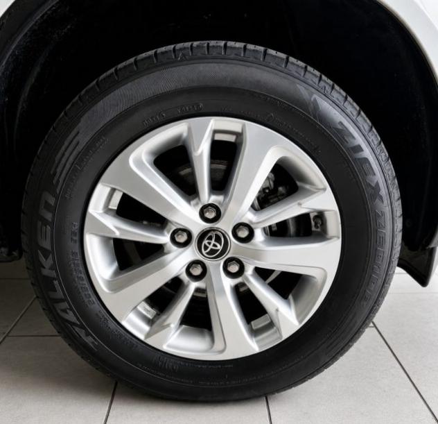TOYOTA Yaris Cross 1.5 Full Hybrid E-CVT Telecamera Clima Aut. rif. 23983007 - Foto 9