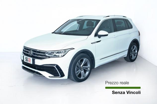 Volkswagen Tiguan 2.0 TDI SCR 150 cv R-Line DSG / IQ Drive Pack - Navigatore "Discover Media" - Adaptive Cruise Control - Fari LED
