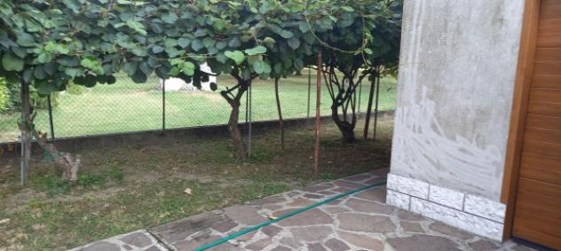 Villa di 240 m² con 4 locali e box auto in vendita a Concordia sulla Secchia - Foto 4