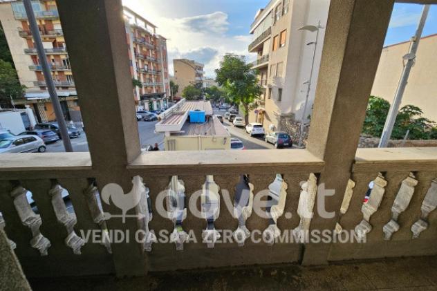 Palazzo / Stabile di 561 m² con più di 5 locali in vendita a Reggio Calabria - Foto 16