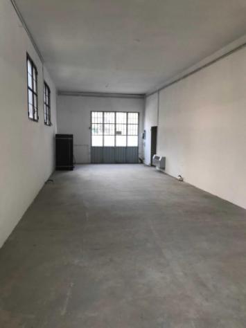 Immobile di 120 m² in vendita a Carpi