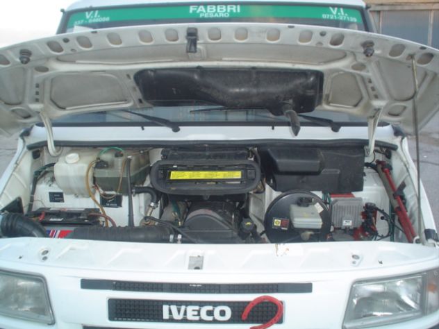 Iveco Daily II 35-8 Cassone Rib. Trilaterale - Foto 10