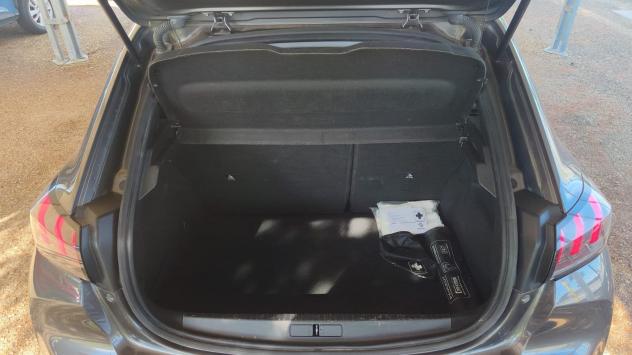 Peugeot 208 Allure Pack BlueHDi 100 S/S - Foto 8