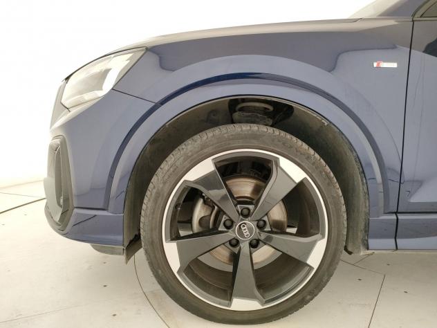 Audi Q2 Q2 30 2.0 tdi Identity Black s-tronic - Foto 5
