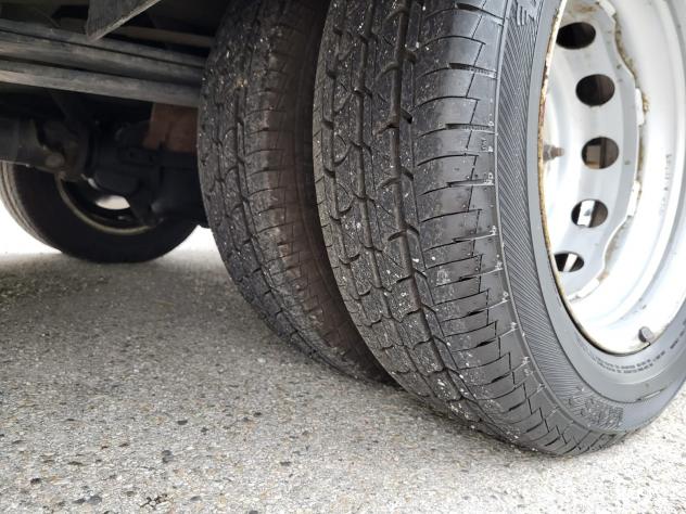 CAMPER RIMOR FORD MANSARDATO 7 POSTI DOPPIA DINETTE LETTI CASTELLO CLIMATIZZATORE GARAGE GENERALI USATO - Foto 9