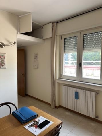 affittasi a referenziati appartamento attico bivani arredato con posto-auto, - Foto 8