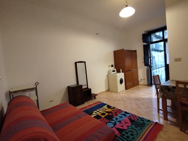 MONOLOCALE IN VIA VANCHIGLIA: 500 euro - Foto 4
