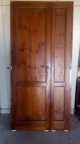 Portone in Legno Massello di Pino completo di tutto a doppia anta - Foto 3