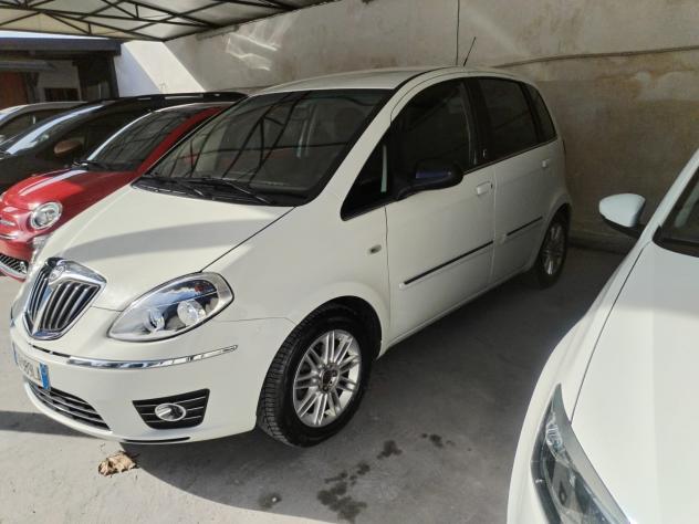 Lancia MUSA 1.4 8V Ecochic (GPL) Gold - Foto 2