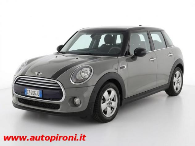 MINI Cooper 1.5 5 porte rif. 24040062