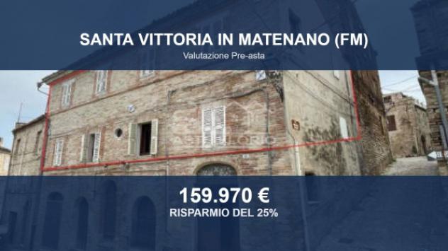 Immobile in asta di 352 m² con più di 5 locali in vendita a Santa Vittoria in Matenano