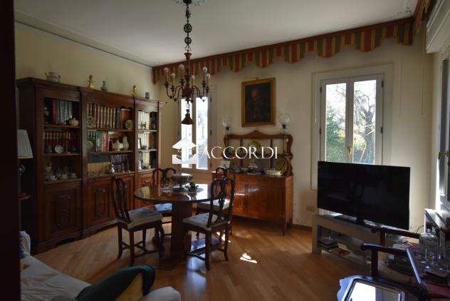 CASA INDIPENDENTE di 6 vani e di 500 mq (TREVISO) rif. MM501_4 - Foto 7
