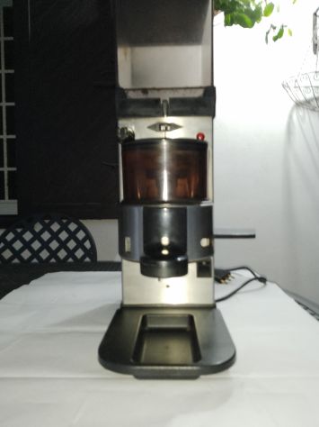 macinacaffedosatore professionale per bar - Foto 2