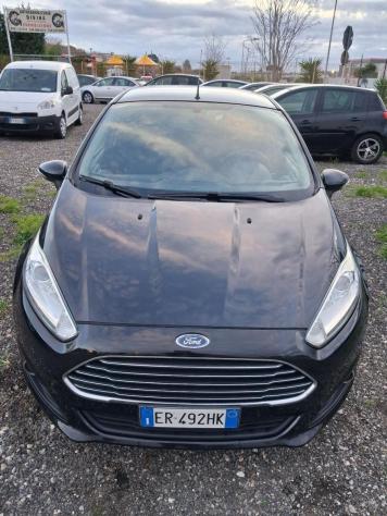 FORD - Fiesta - Foto 2