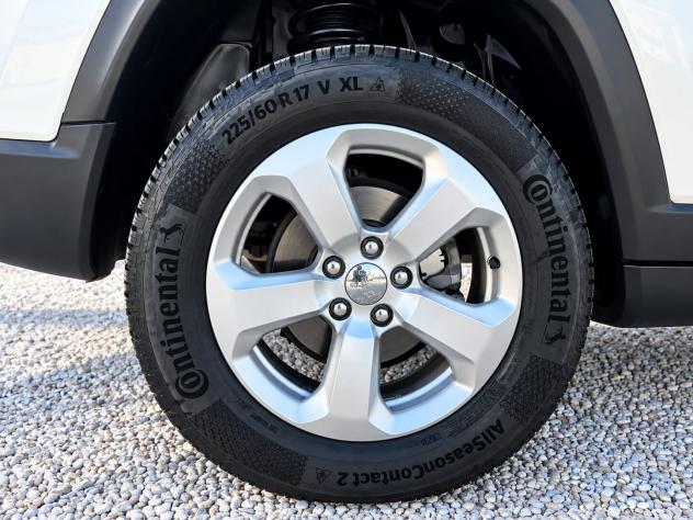 Jeep Compass 2.0 Multijet 140 cv 4WD - Foto 8