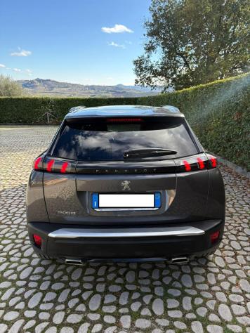 PEUGEOT 2008 1.2 S&S Allure Pack 131 6M - 2021 - Foto 8
