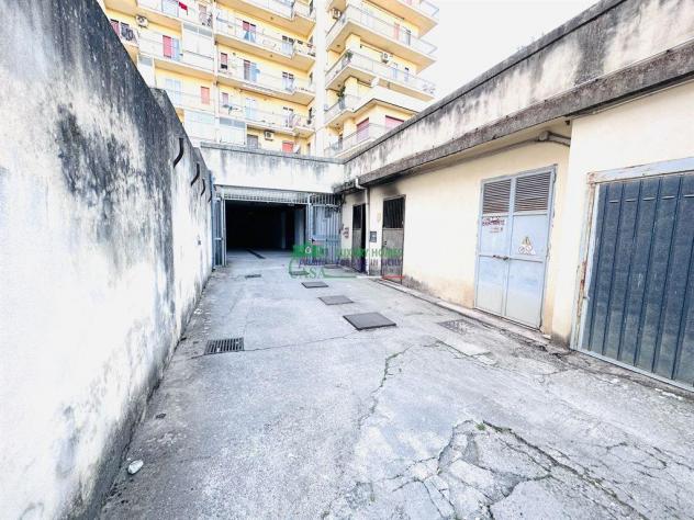 Deposito zona Viale Europa - Foto 10