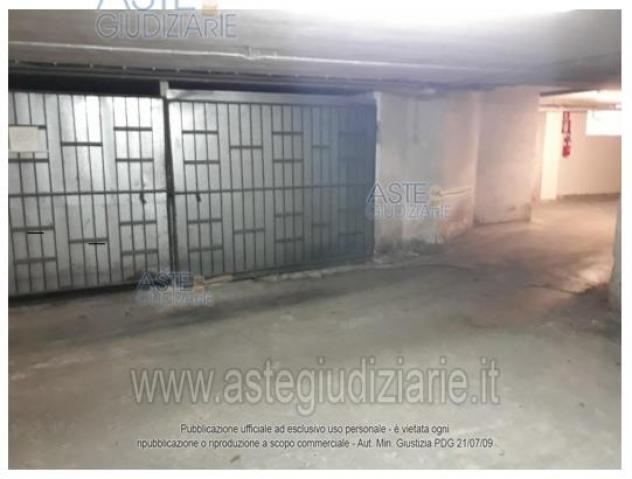 IMMOBILI-IMMOBILE RESIDENZIALE-Via Plinio 6 - Foto 6