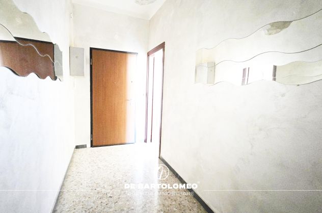 Quadrivani in Via Regina Elena nei pressi di Via Di Palma - Foto 2