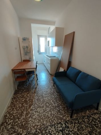 AFFITTASI 1 AMPIA STANZA SINGOLA con letto matrimoniale – VIALE SARCA 94, MILANO - Foto 4