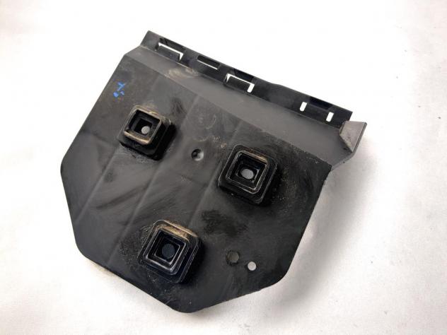 30763019 SUPPORTO PARAURTI POSTERIORE LATO SINISTRO VOLVO V50 SW 1.6 D 84KW 6M 5P (2011) RICAMBIO USATO - Foto 2