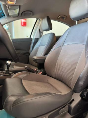 Alfa Romeo Giulietta 1.6 JTDm-2 105 CV Exclusive - Foto 8